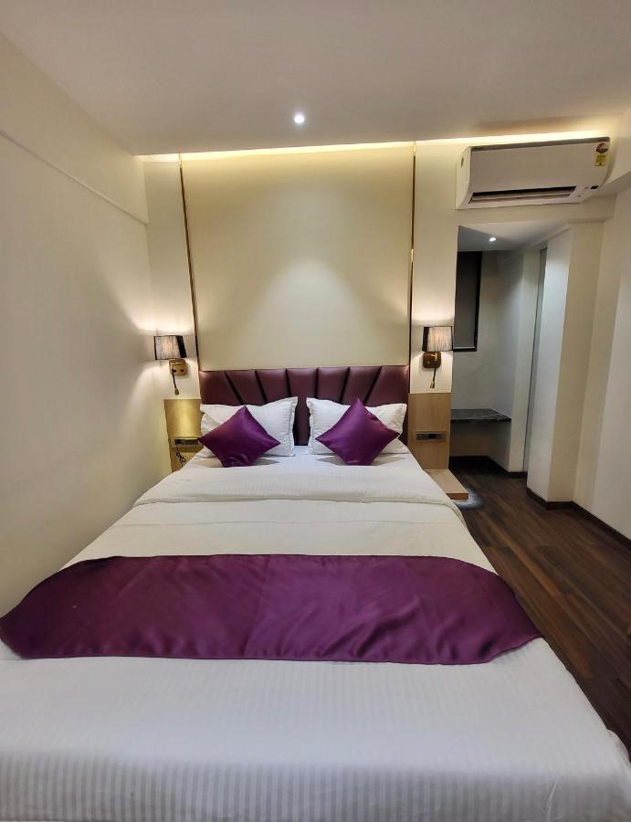 Hotel Vishal Hall Bombay Exterior foto