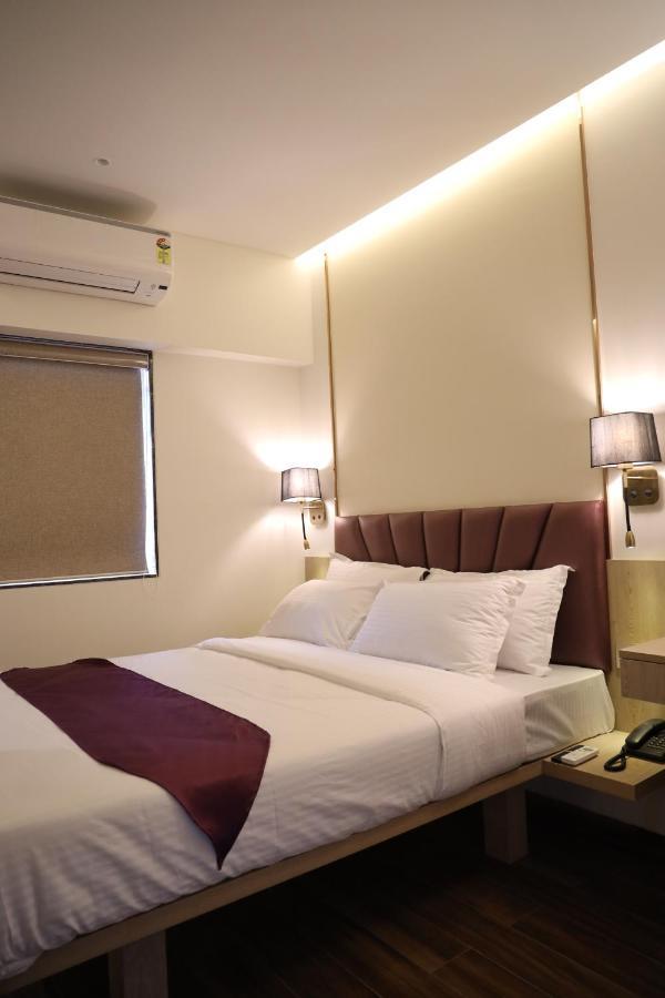 Hotel Vishal Hall Bombay Exterior foto